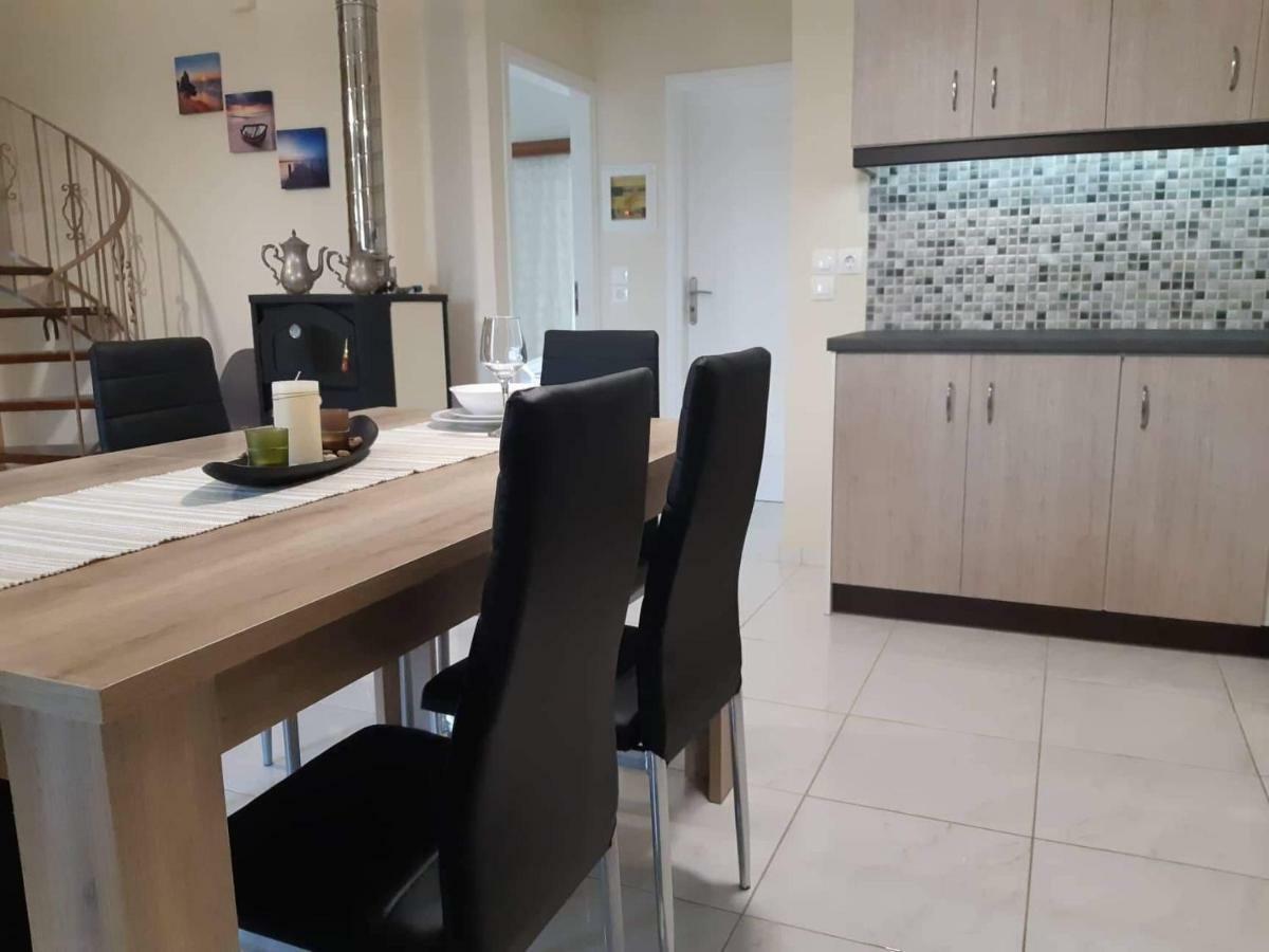 Ferienwohnung Anatoli View Agia Marina Exterior foto